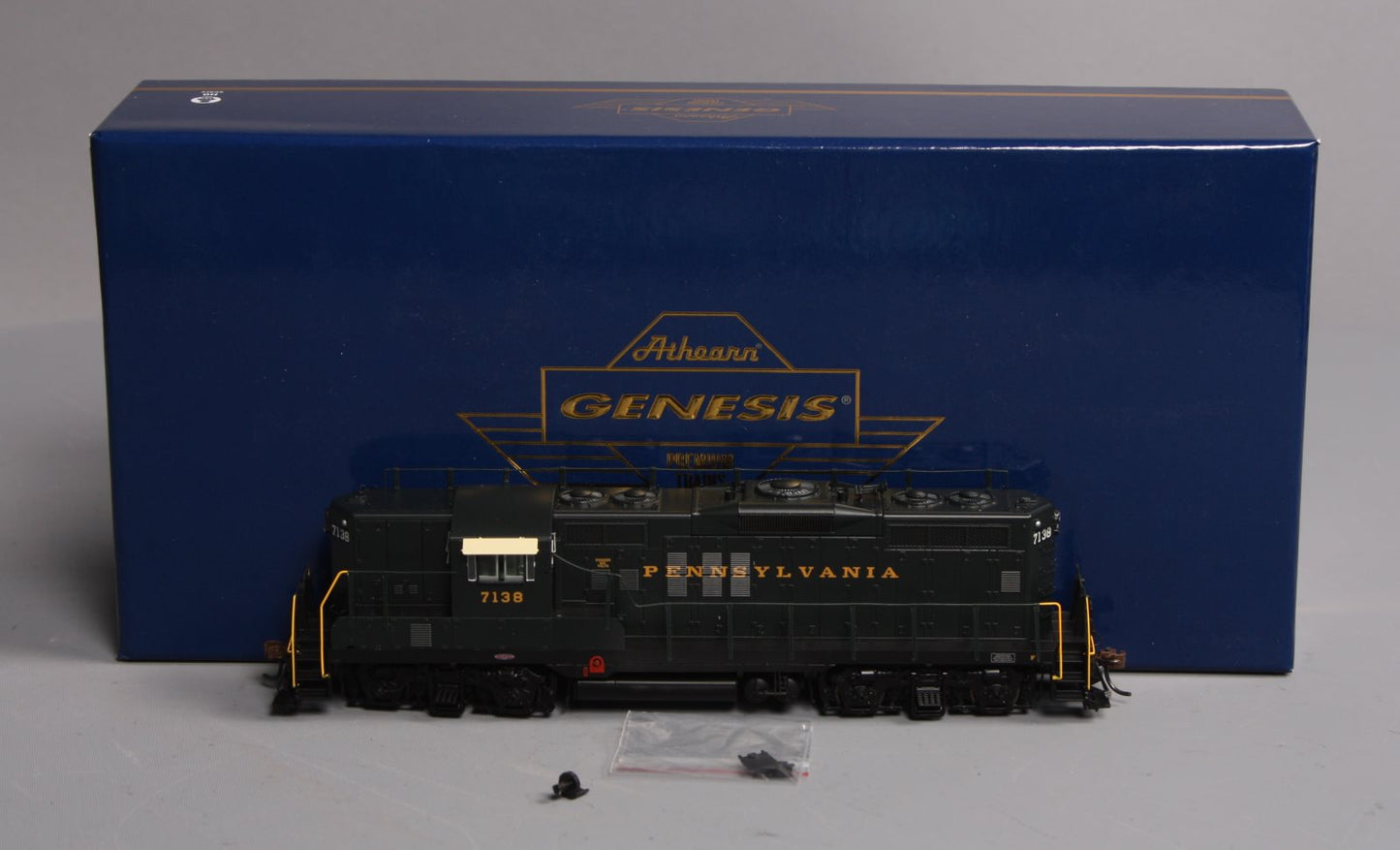 Athearn G64303 HO Pennsylvania GP9 Diesel Locomotive with DCC & Sound #7138