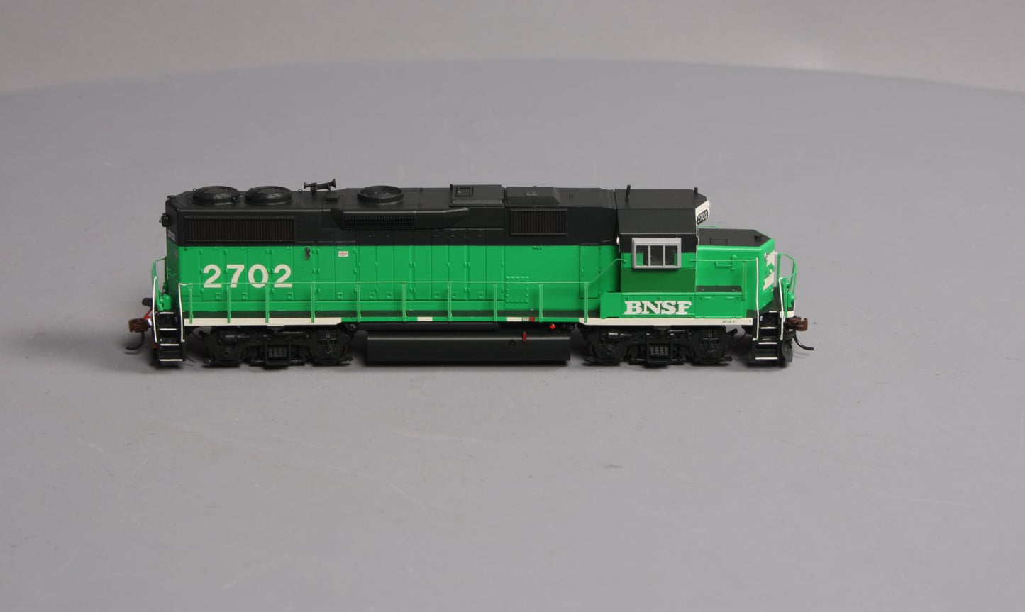 Athearn G64607 HO Ex-BN/BNSF GP39-2 Phase llb Diesel Locomotive DCC/Sound #2702