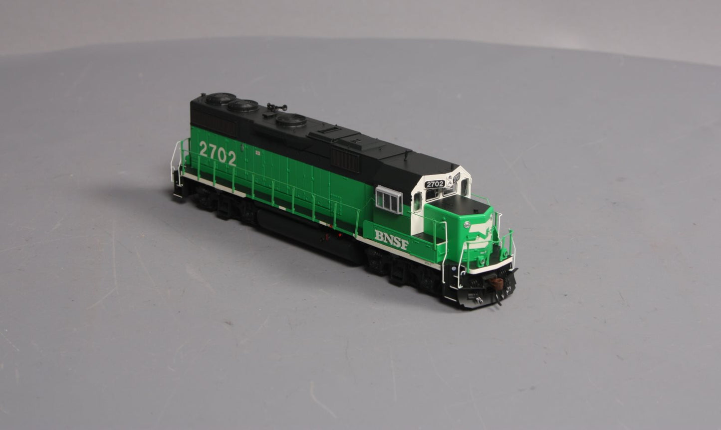 Athearn G64607 HO Ex-BN/BNSF GP39-2 Phase llb Diesel Locomotive DCC/Sound #2702