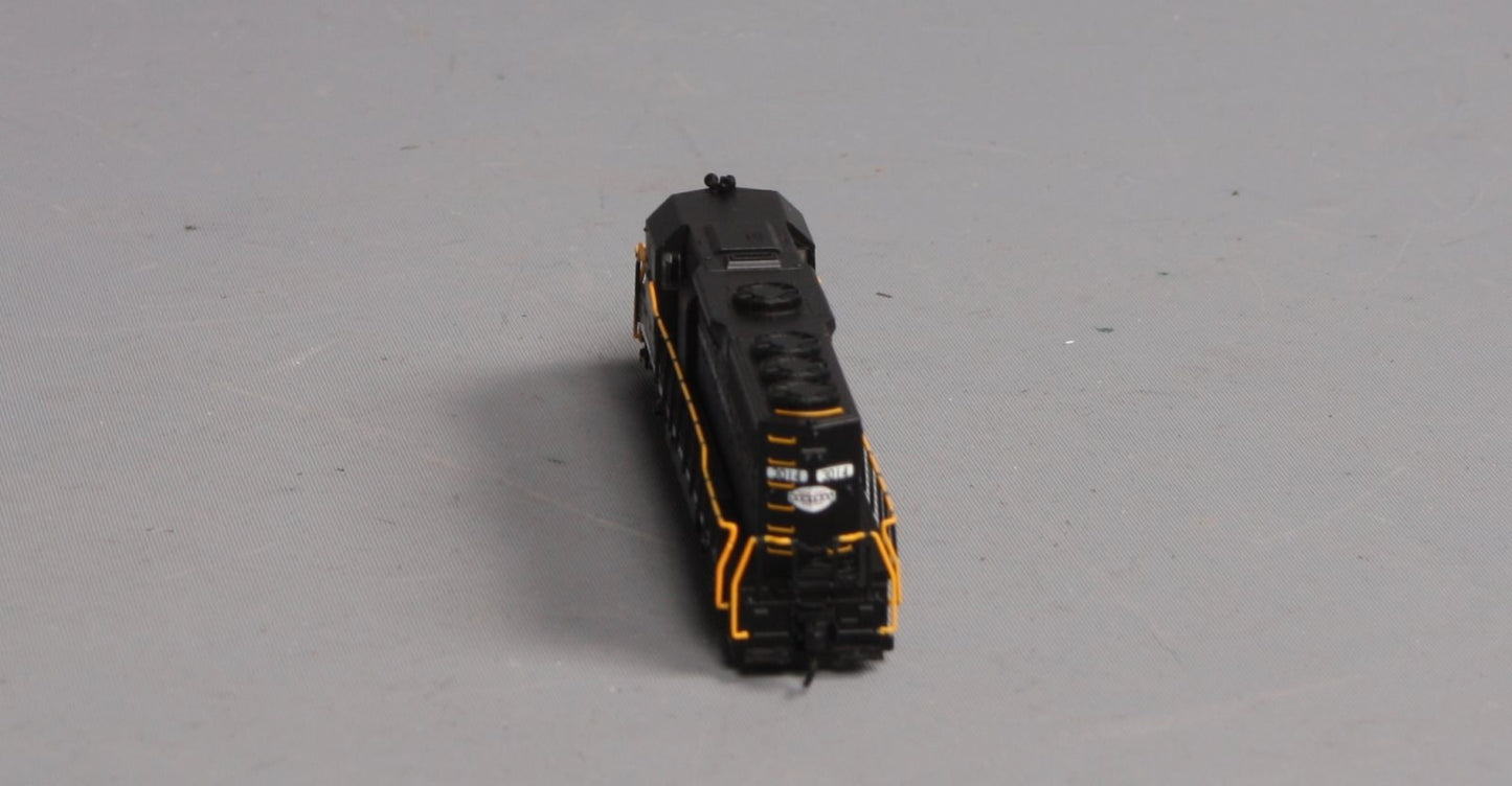 Atlas 40002777 N NYC EMD GP40 Low Nose Diesel Locomotive w/Dynamic Brakes #3014