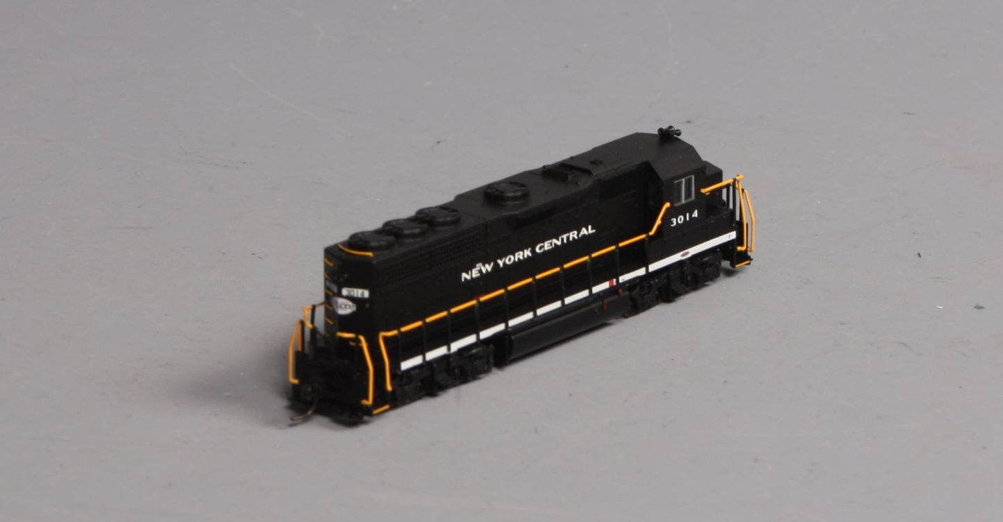 Atlas 40002777 N NYC EMD GP40 Low Nose Diesel Locomotive w/Dynamic Brakes #3014