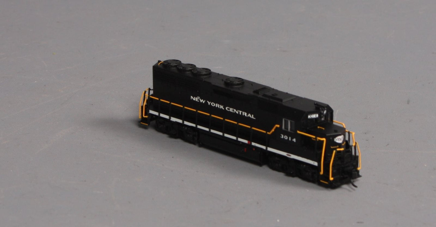 Atlas 40002777 N NYC EMD GP40 Low Nose Diesel Locomotive w/Dynamic Brakes #3014