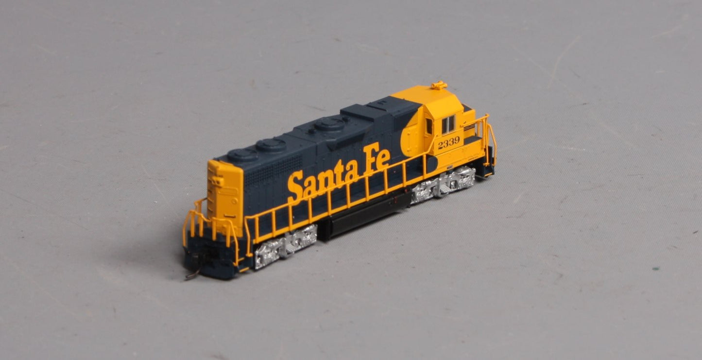 Atlas 40002749 N Scale Santa Fe EMD GP38 Diesel Locomotive #2339