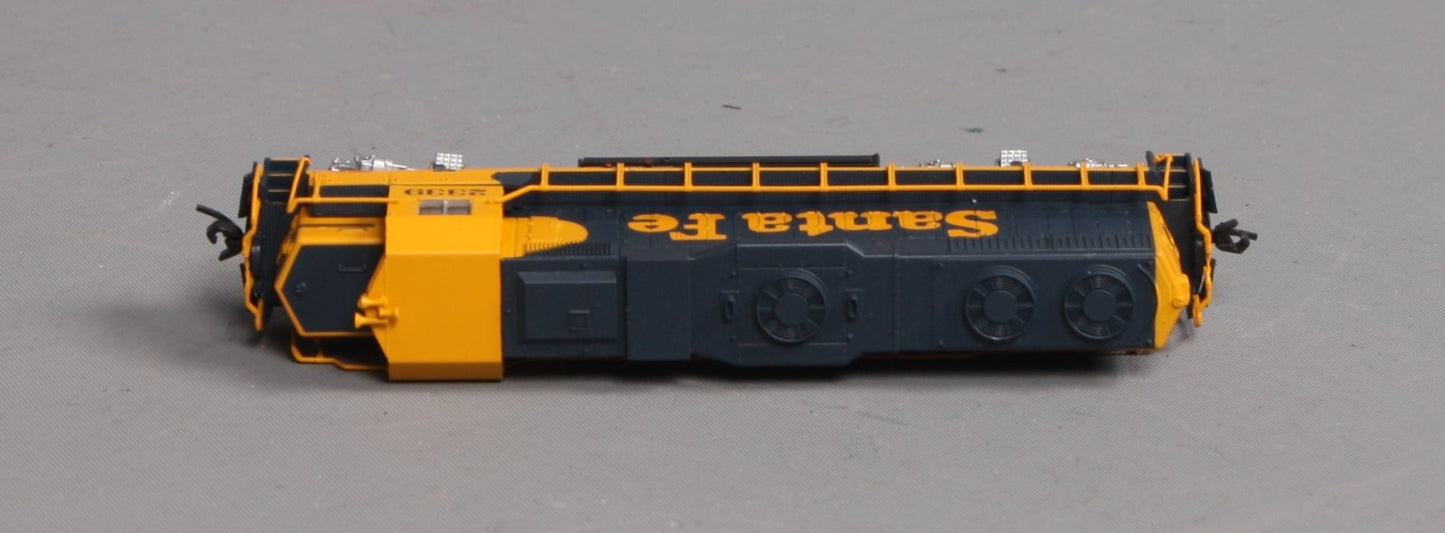 Atlas 40002749 N Scale Santa Fe EMD GP38 Diesel Locomotive #2339