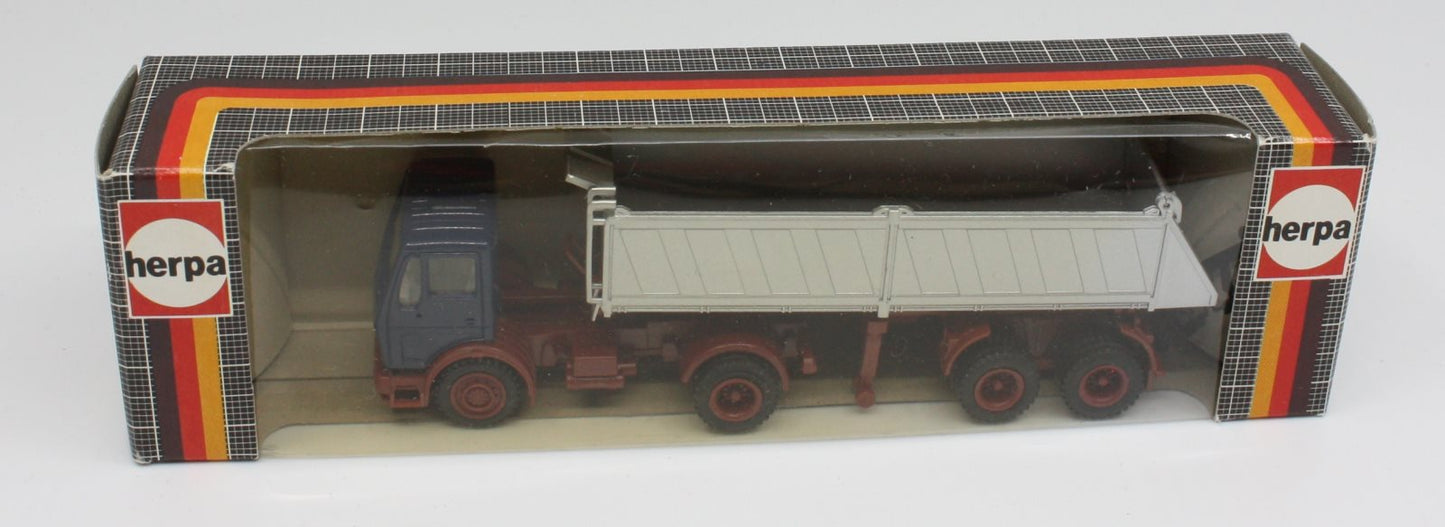 Herpa 806511 HO Mercedes-Benz Tipping Semi-Trailer in Blue