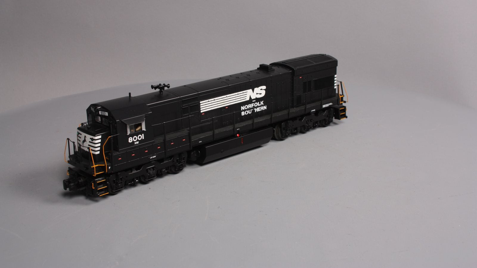 MTH 20-2779-1 Norfolk Southern GE U30C Diesel Engine w/PS 2.0 #8001