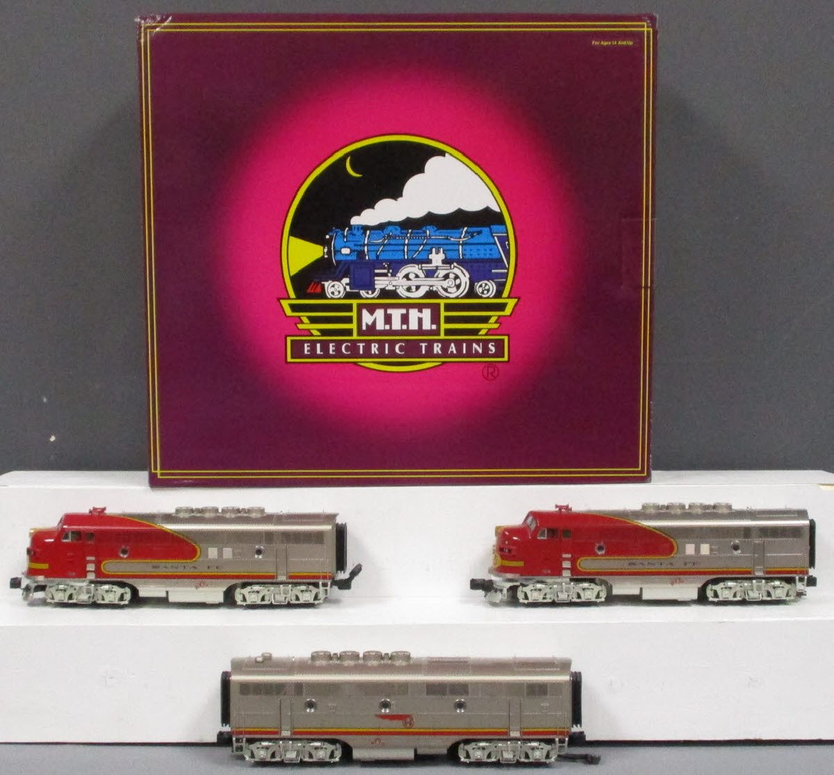 MTH 20-2923-1 Santa Fe F-3 ABA Diesel Engine Set w/PS 2.0 #16L/16C/16A