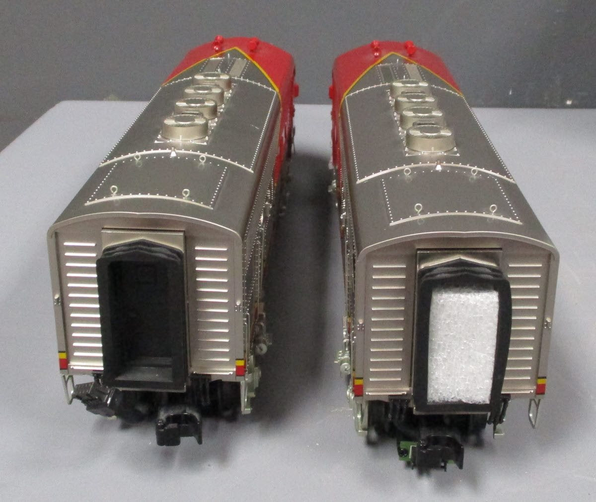 MTH 20-2923-1 Santa Fe F-3 ABA Diesel Engine Set w/PS 2.0 #16L/16C/16A