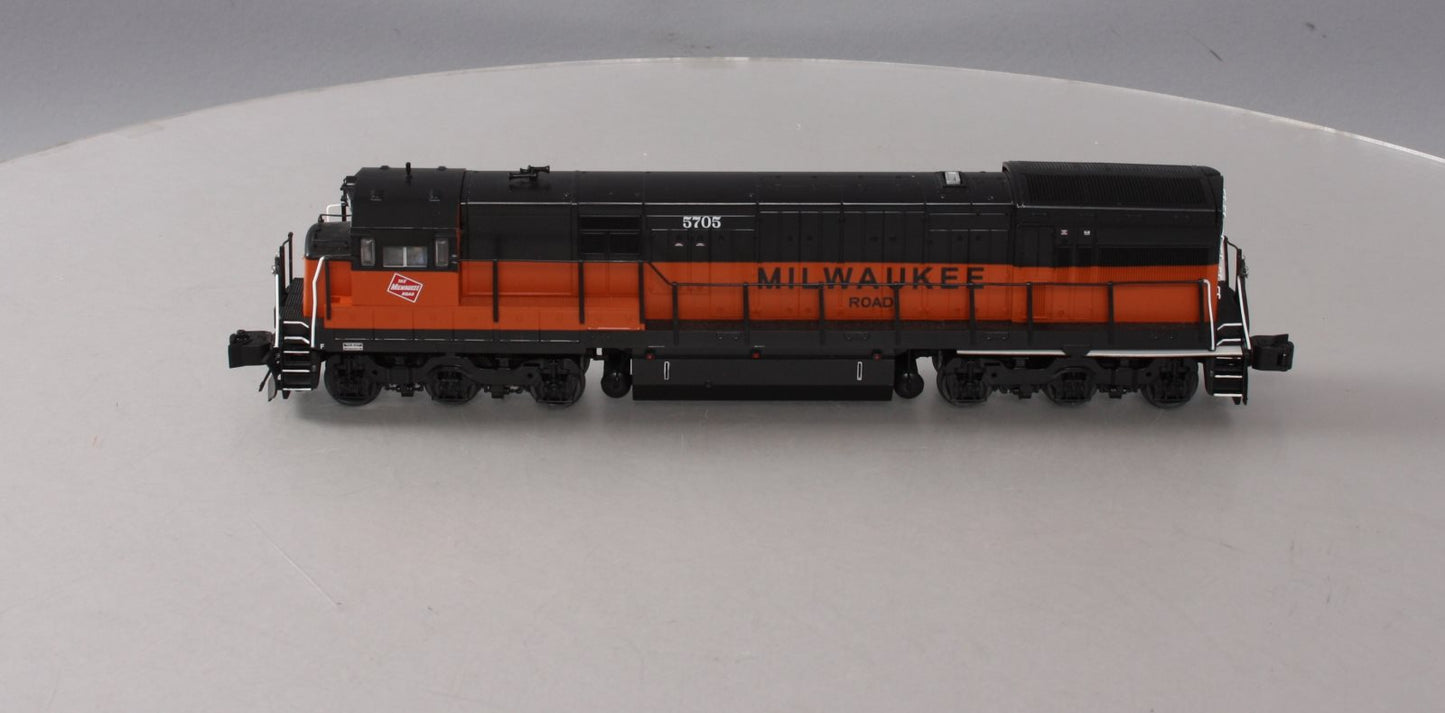 American Flyer 6-42516 S Milwukee Road Legacy U33C Diesel Locomotive #5705