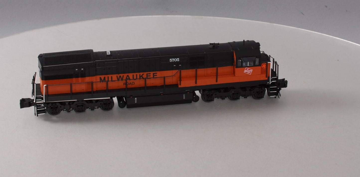 American Flyer 6-42516 S Milwukee Road Legacy U33C Diesel Locomotive #5705