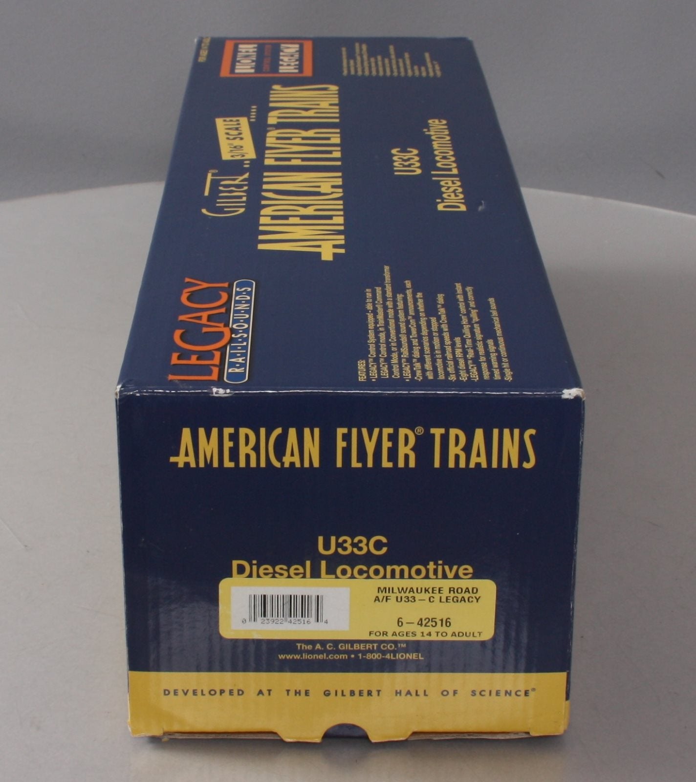 American Flyer 6-42516 S Milwukee Road Legacy U33C Diesel Locomotive #5705