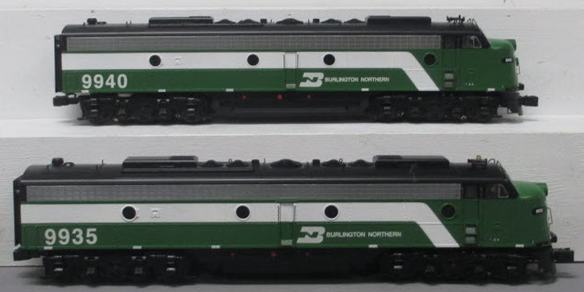 Lionel 6-84078 BTO Burlington Northern AA E8 Diesel Locomotive w/LCS #9935/9940