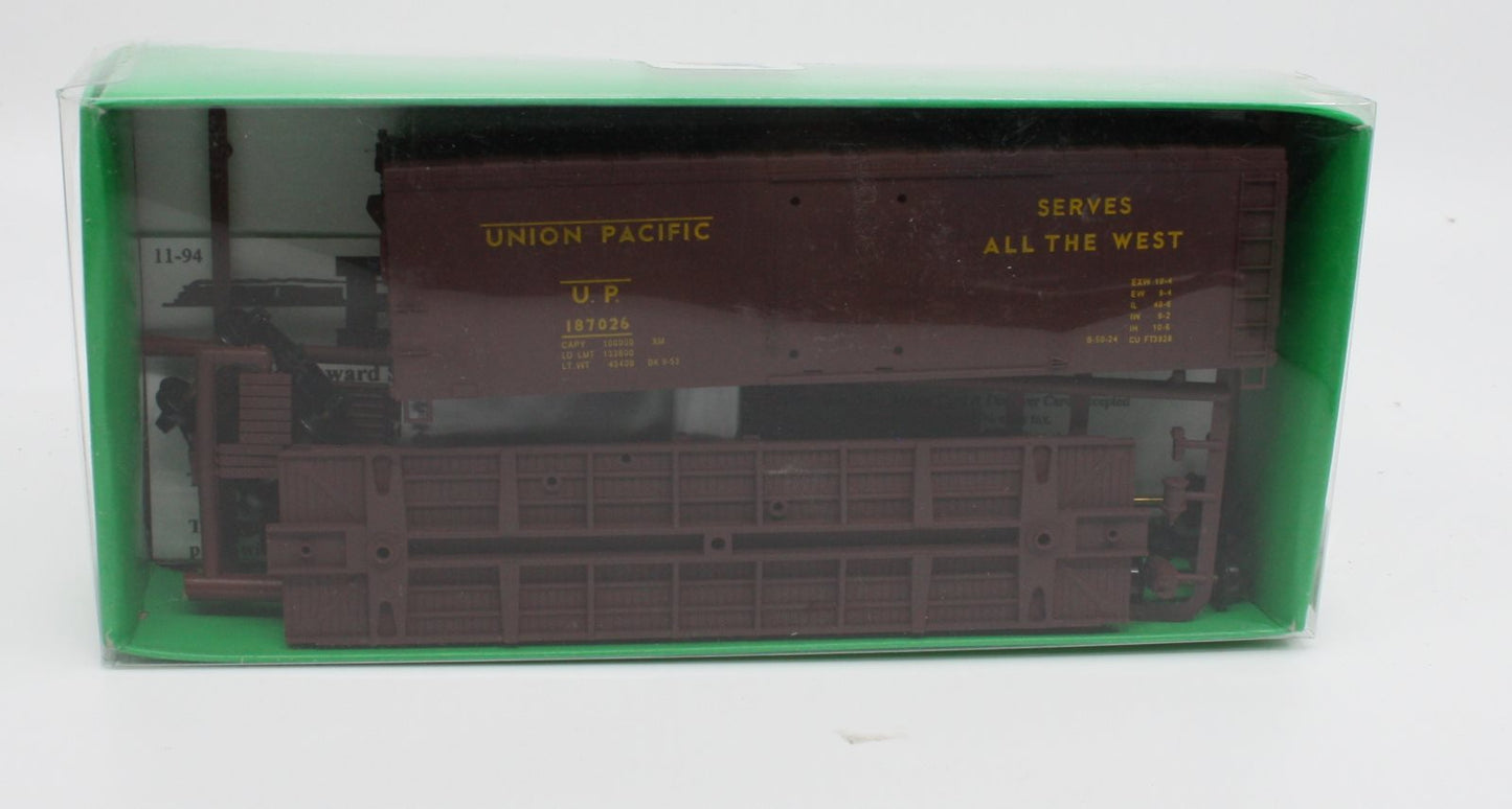 Bowser 3-1037 HO 40" Box Car Kit UP "Serves the West"