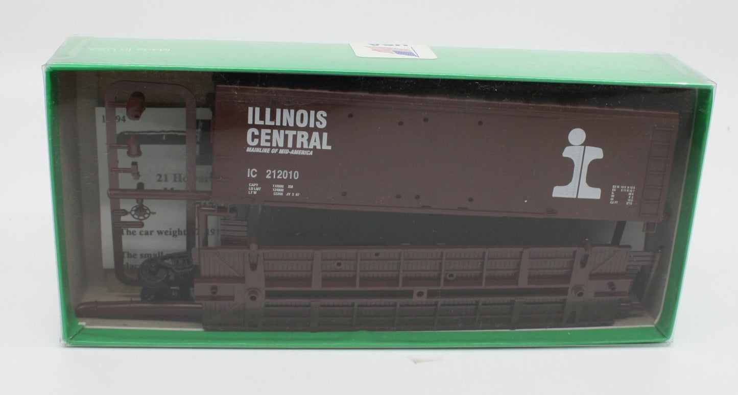 Bowser 3-1206 HO Scale Illnois Central 40" Double Door Box Car # 212010 Kit
