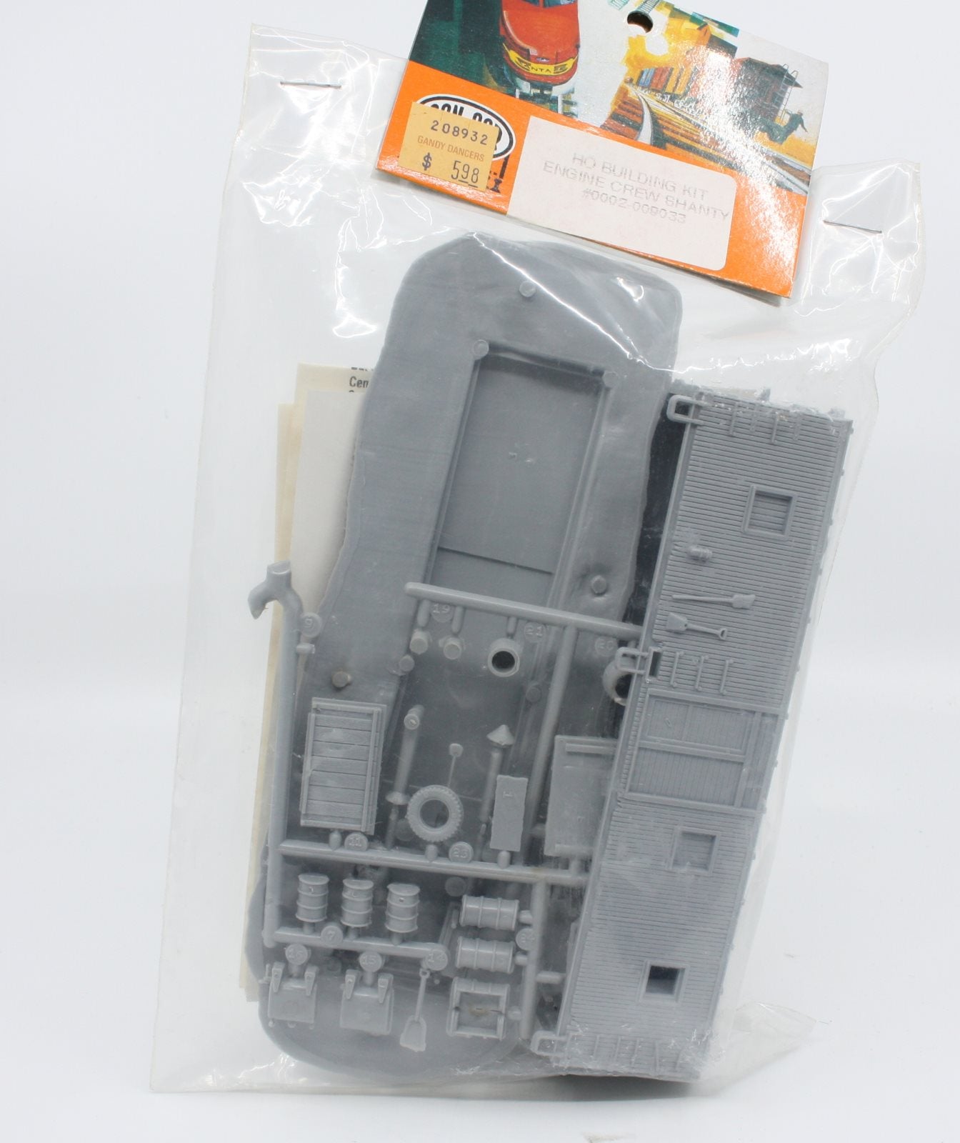 Con-Cor 0002-009033 HO Engine Crew Shanty Building Kit