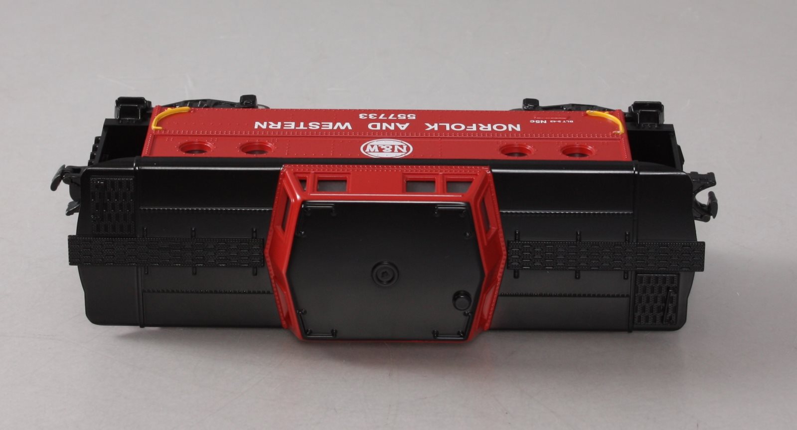 Williams 00304F O Norfolk & Wetern N5C Porthole Caboose # 557733 (Red)