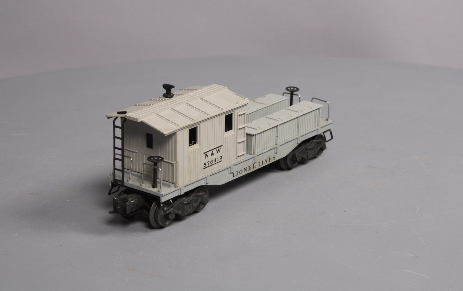 Lionel 6419-100 VIntage O Norfolk & Western Work Caboose - RARE!