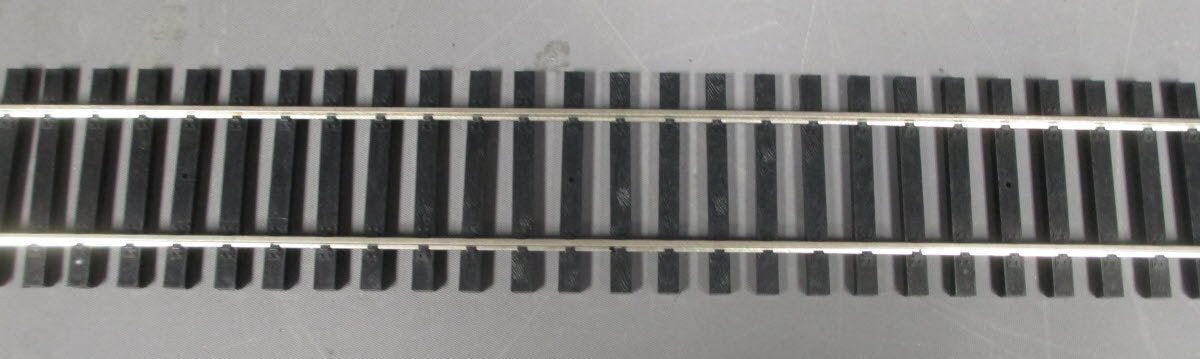 Atlas 6000 O Scale 2-Rail 36" Straight Track Section