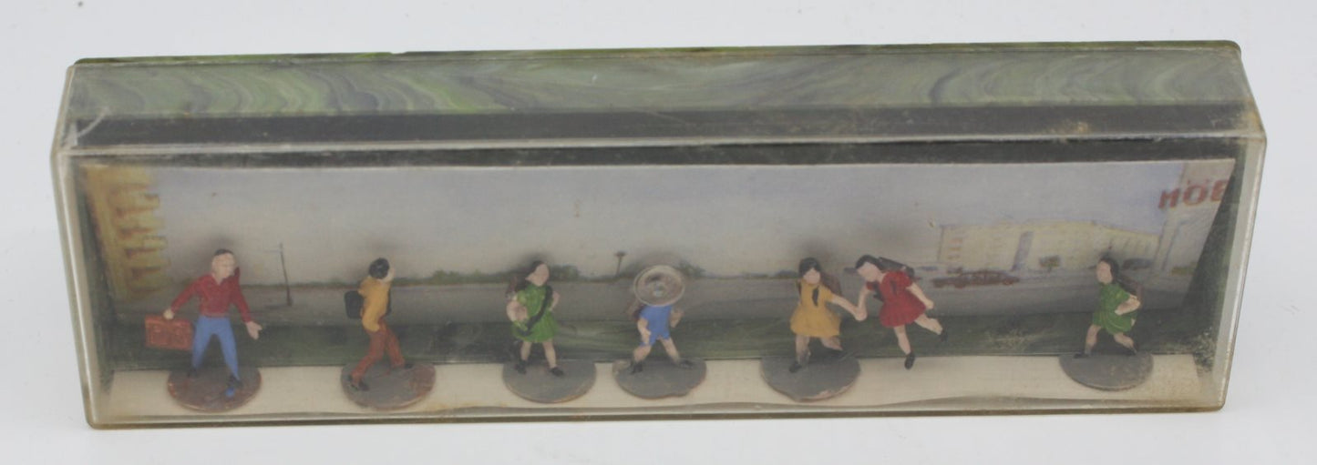 Merten 2191 HO School Children Figures (Pack of 7)