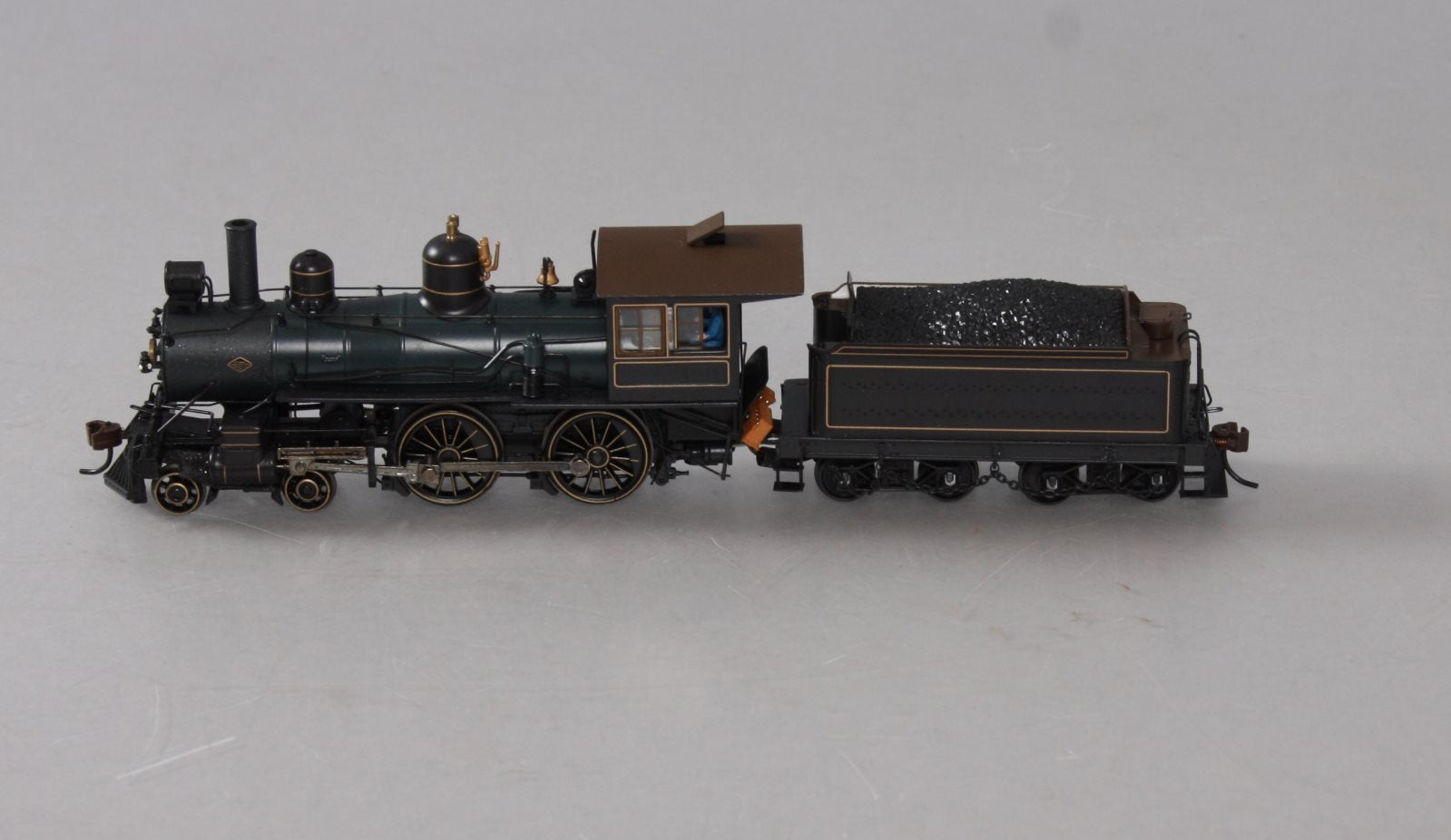 Bachmann 83409 HO Unlettered Modern American Richmond 4-4-0 Steam