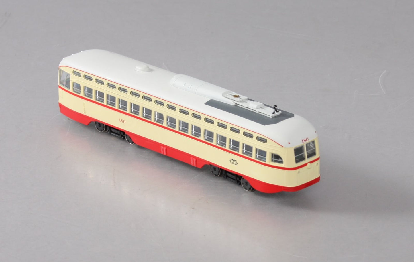 Bowser 12659 HO PCC Trolley, Detroit #180