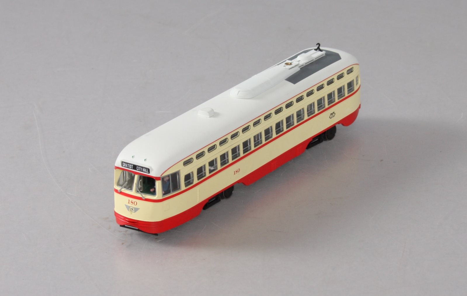 Bowser 12659 HO PCC Trolley, Detroit #180