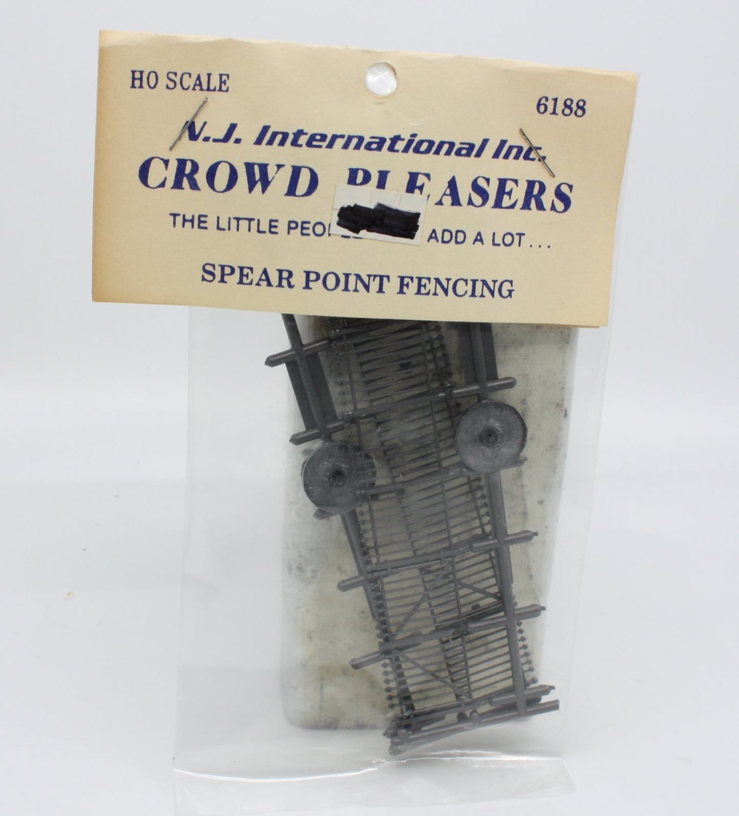 NJ International 6188 HO Spear Point Fencing