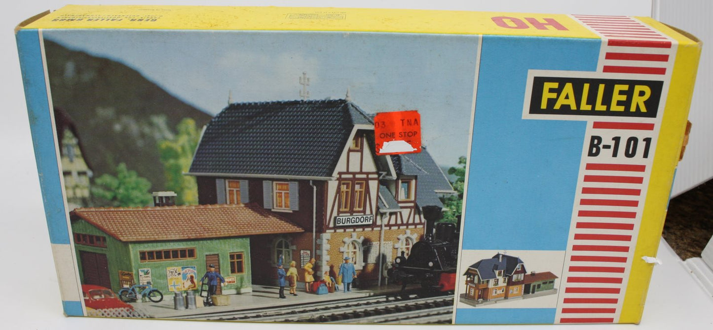 Faller Z 282740 Güterschuppen, Bausatz (Neu (gemäss Beschreibung)) in