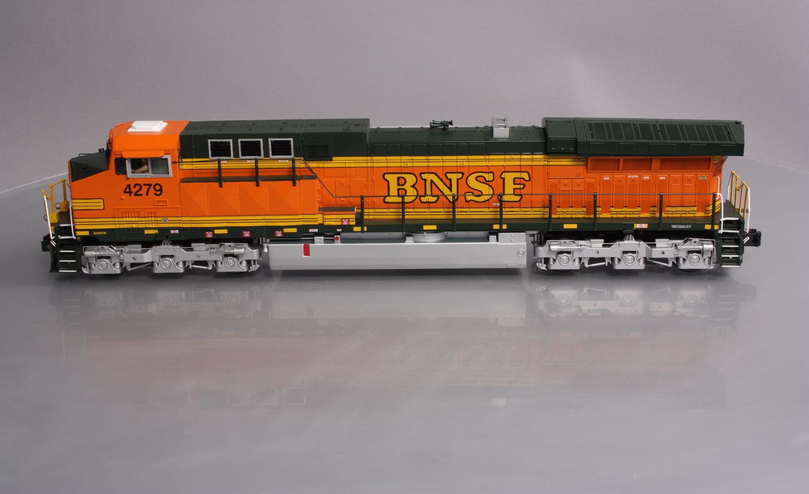 MTH 20-2832-1 BNSF AC6000 Diesel Engine w/PS2 #4279