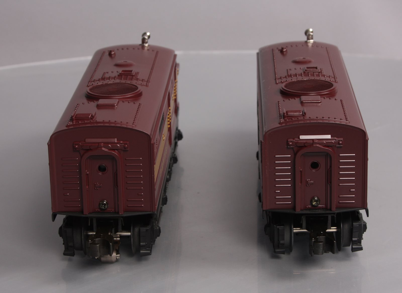 Lionel 6-38210 Pennsylvania Alco AA Diesel Locomotive Set #1954/1955