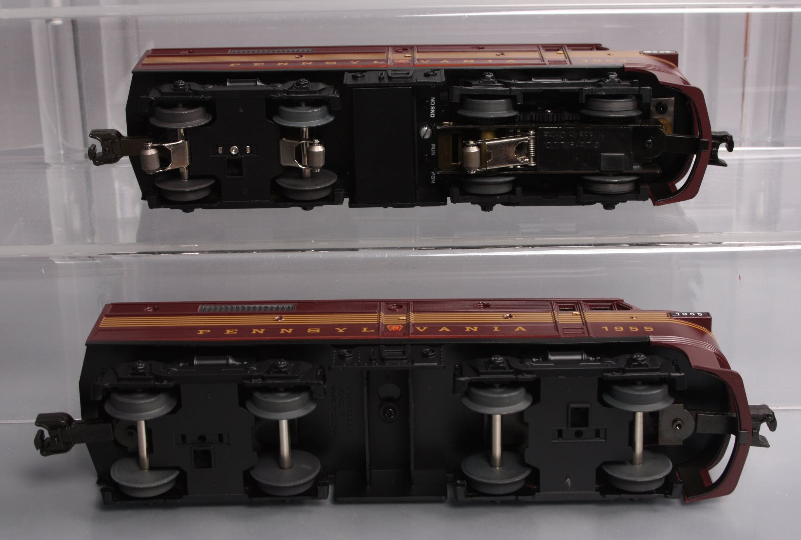 Lionel 6-38210 Pennsylvania Alco AA Diesel Locomotive Set #1954/1955