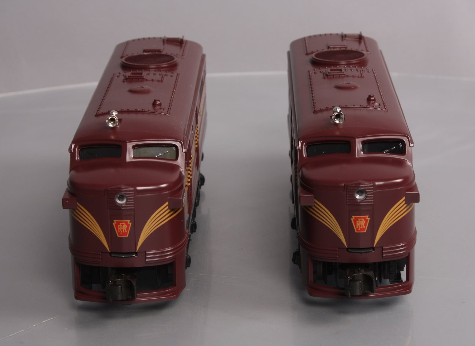 Lionel 6-38210 Pennsylvania Alco AA Diesel Locomotive Set #1954/1955