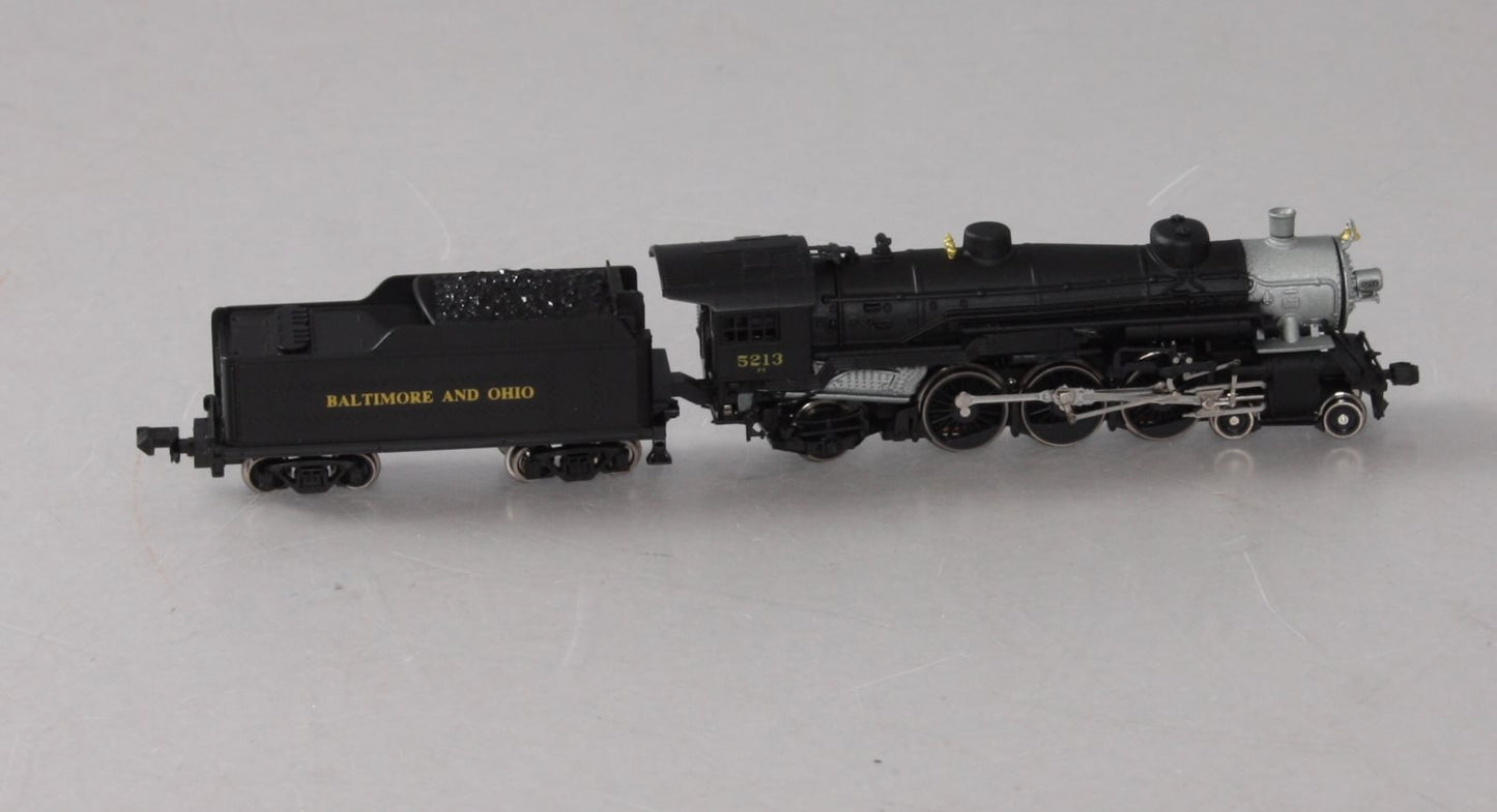 Model Power 7402 Die Cast USRA 4-6-2 Baltimore & Ohio Steam Locomotive & Tender