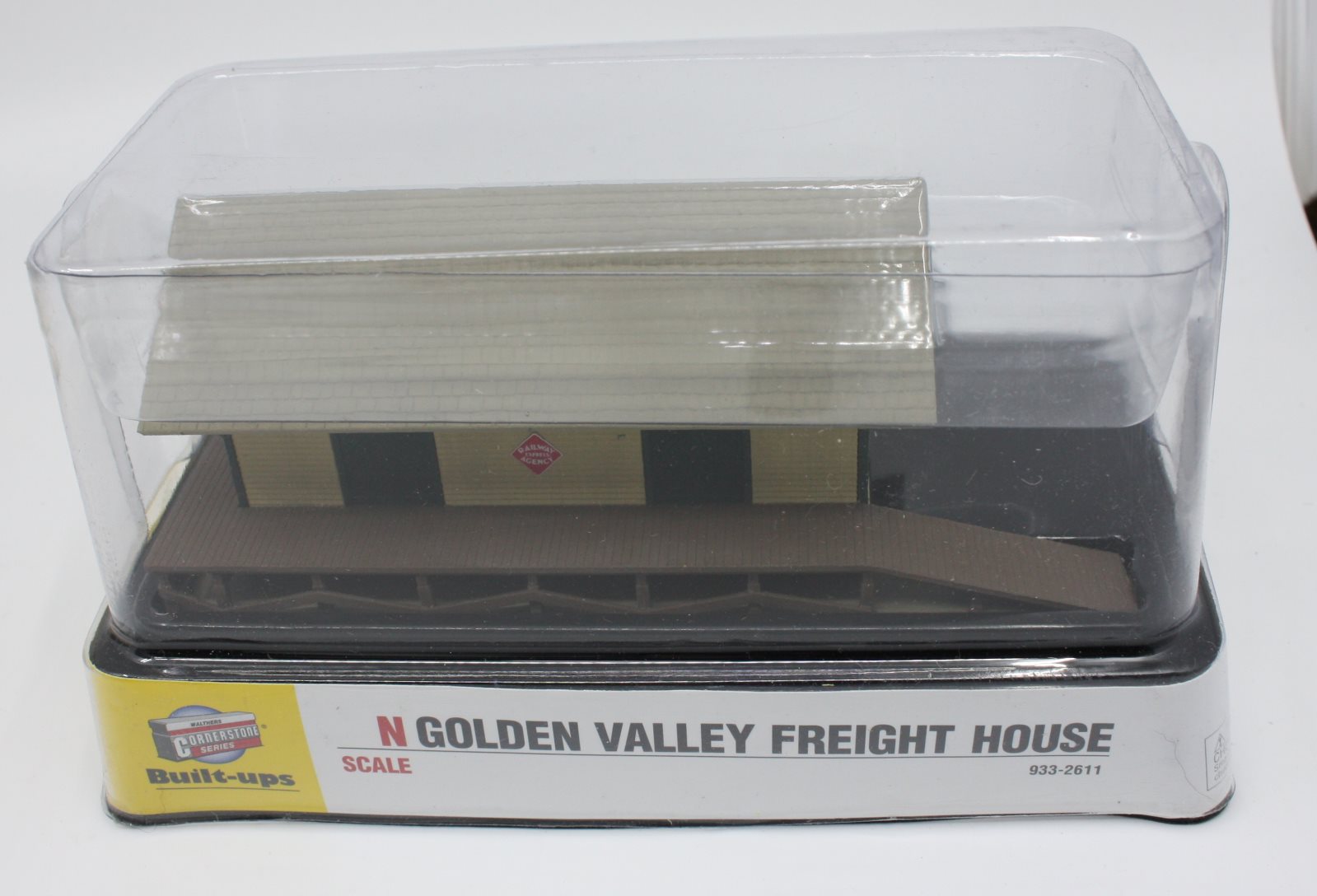 Walthers 933-2611 N Scale Golden Valley Freight House