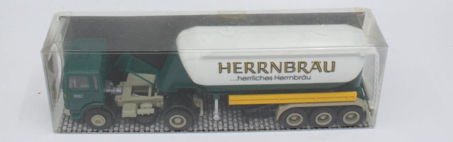 Albedo c90130 HO Truck Herrnbrau … Herrliches Herrnbau