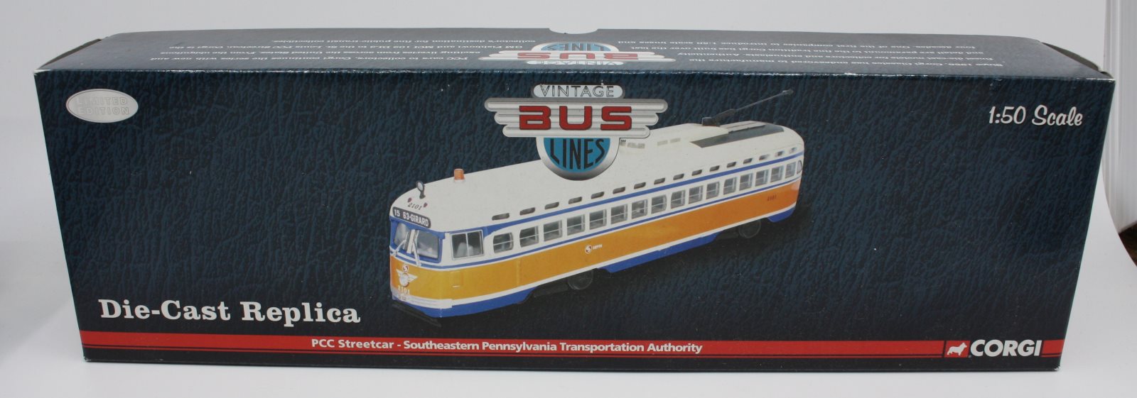 Corgi US55031 1:50 Scale SEPTA PCC Streetcar Transportation