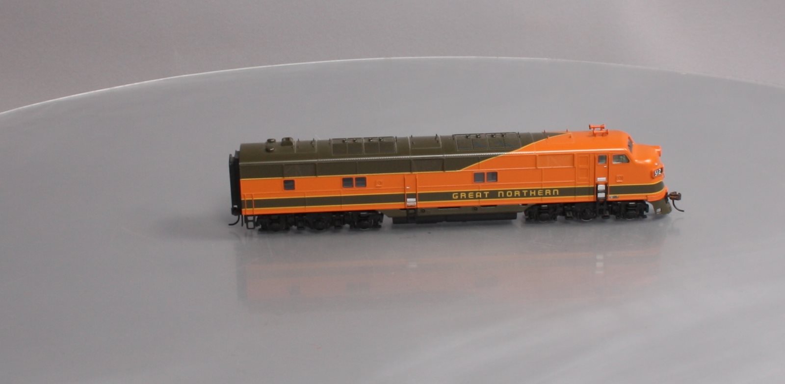 Broadway Limited 608 HO Great Northern Paragon Series Diesel EMD E7A #512
