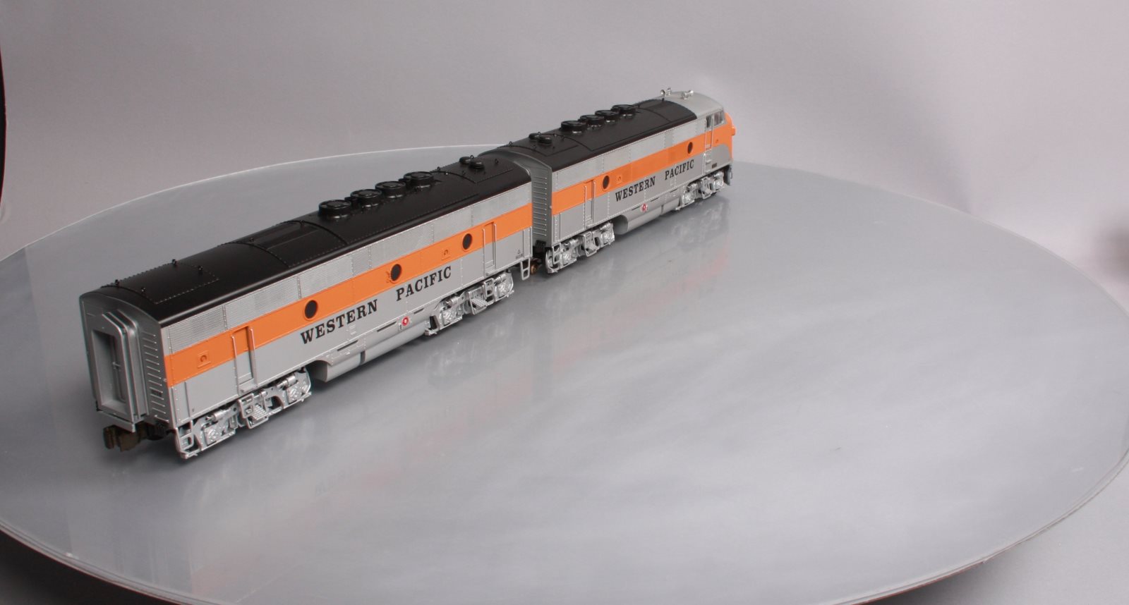 Lionel 6-38707 Western Pacific F3 AB Diesel Locomotive Set #803-A/803-B