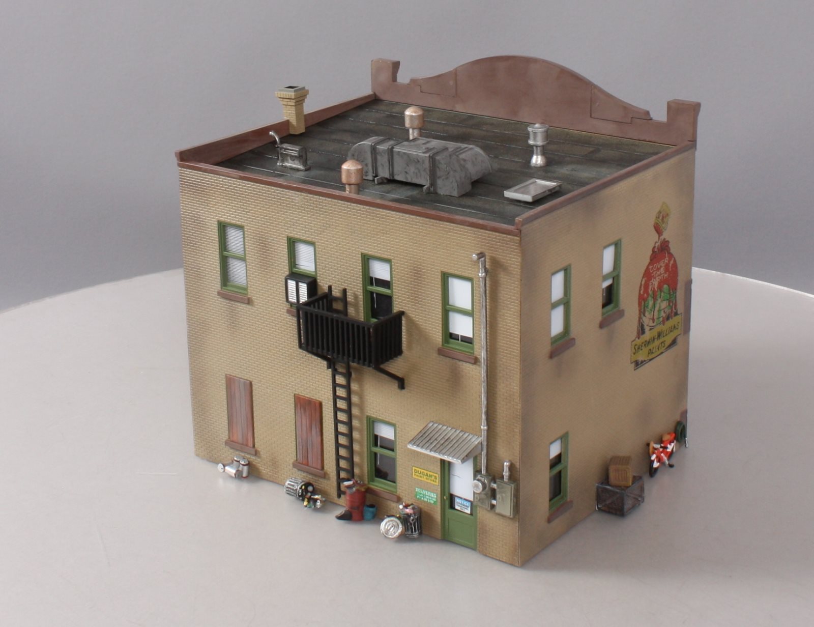 Woodland Scenics BR5853 O Scale Built-&-Ready Dugan's Paint Store Building