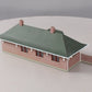 Walthers 933-2831 HO Scale Pella Brick Depot W/ Figures & Accessories Built-Ups