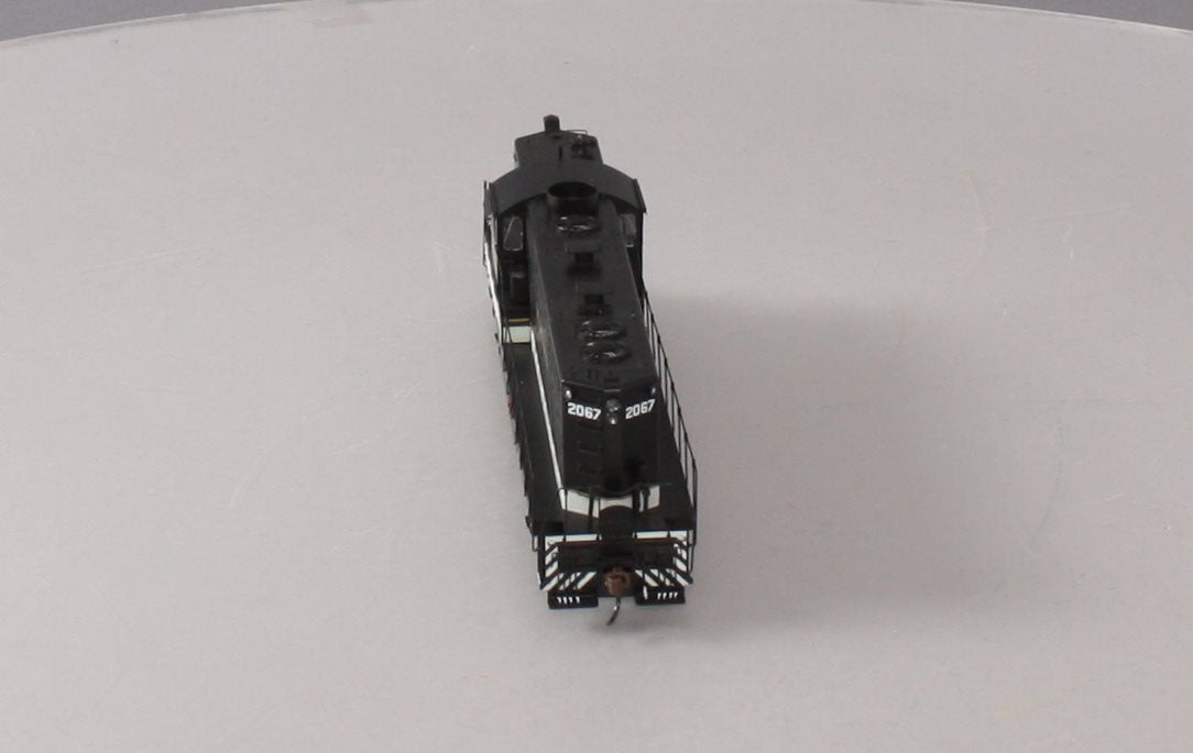 Athearn G62937 HO Southern GP7 Diesel Locomotive w/DCC & Sound #2067