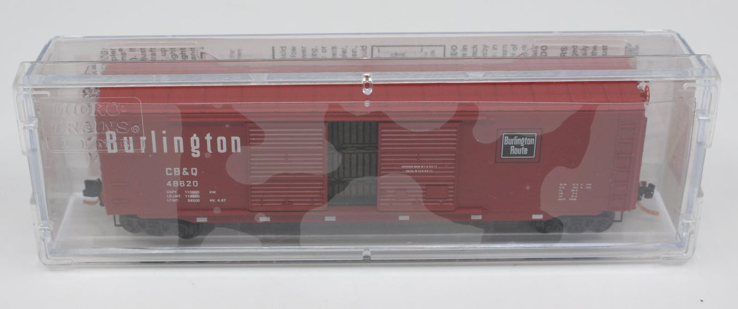 Micro-Trains 03700130 N CB&Q 50' Double Door Boxcar w/Load #48620