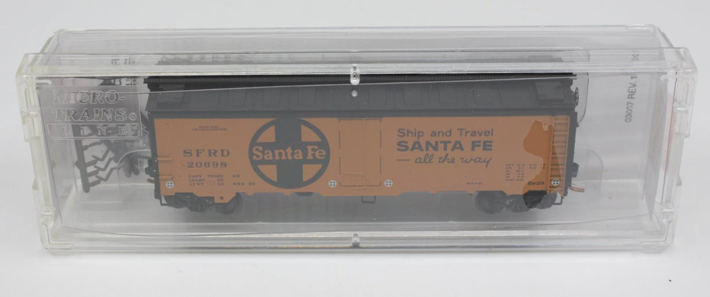 Micro-Trains 05900536 N Scale Santa Fe 40' Steel Side Ice Reefer #20698