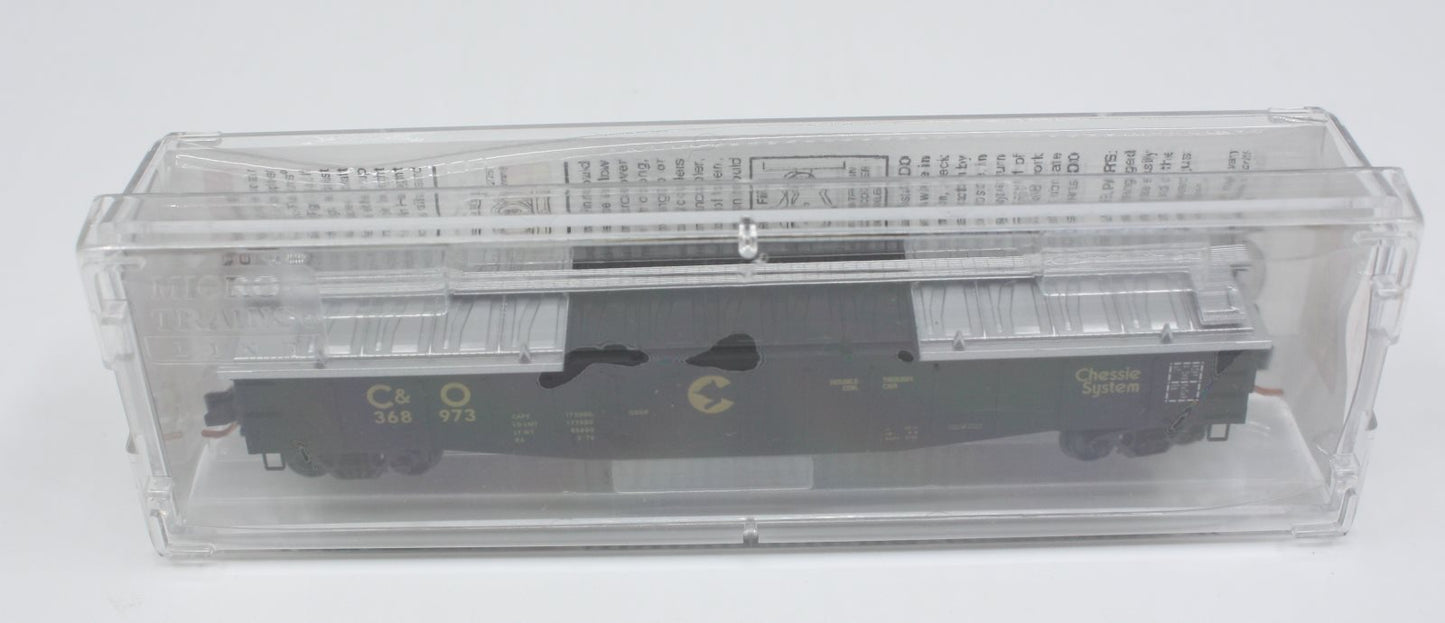 Micro-Trains 10600110 N C&O 50' 14 Panel Steel Side Gondola w/Cover #368973