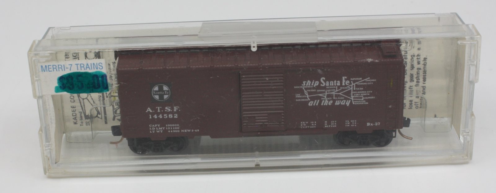 Micro-Trains 02000040 N ATSF El Capitan 40' Standard Single Door Boxcar #144582
