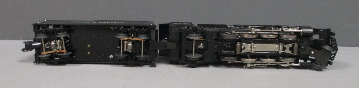 Lionel 6-38644 T&P Mikado Steam Locomotive w/TMCC #810