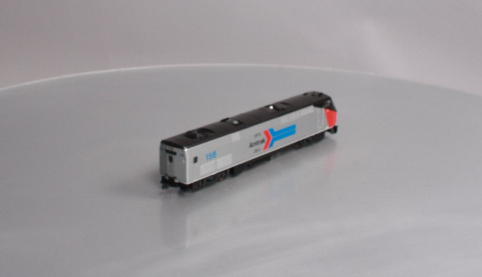 Kato 37-6104-LS HO Kobo Special Amtrak P42 Phase 1 Diesel Locomotive #156 w/DCC