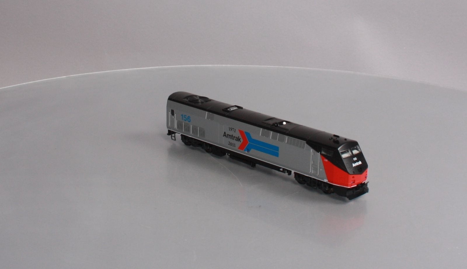 Kato 37-6104-LS HO Kobo Special Amtrak P42 Phase 1 Diesel Locomotive #156 w/DCC