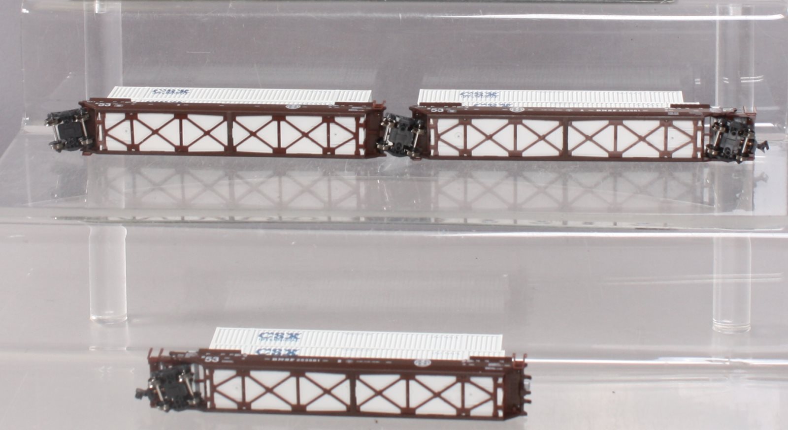Kato 106-6126 N Scale BNSF Well Car with 6 Containers