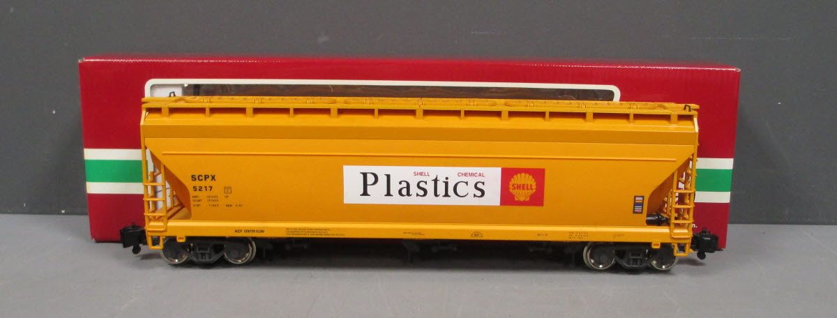 LGB 45820 G Scale Shell Plastics Modern Center Flow Hopper #5217- Metal Wheels